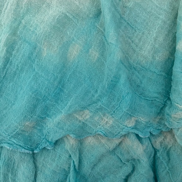 Beach tie-dye cover up - Picture 5 of 5